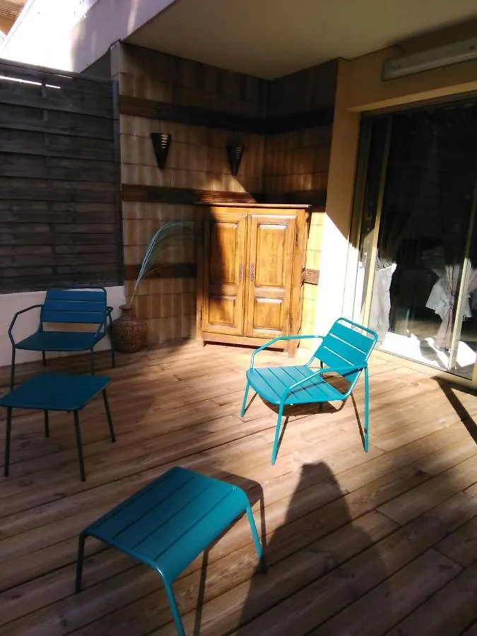 Nice- Gairaut - Jardin Prive- Grand F1 Lumineux-Piscine Collective Apartment
